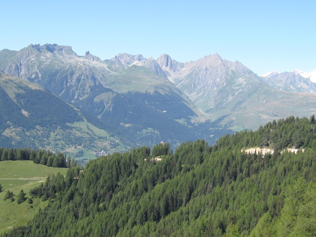 vue sur les montagnes