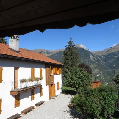 chambre campanule vue sur la maison