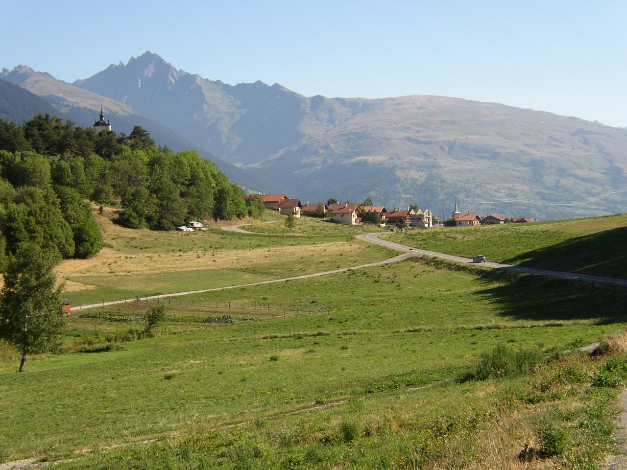 le plateau de Longefoy